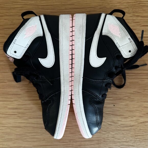 NIKE JORDAN AJ1 MID ARTIC PINK 2Y BLACK PINK AIR JORDAN 1 STREETWEAR TREND SHOES - Picture 5 of 9